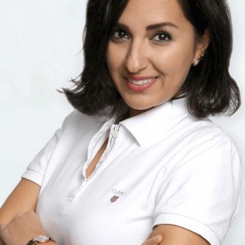 دندانپزشک ایرانی دکتر طلایه زاده در اسن آلمان
