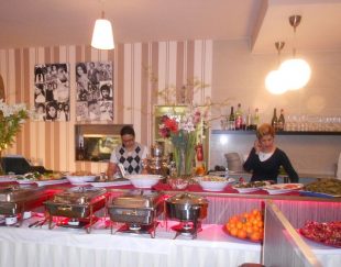 رستوران ایرانی پینوکیو در کلن آلمان