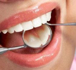 متخصص دندانپزشکی دکتر علیرضا اویسی در وین اتریش