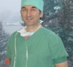 Kinderarzt Dr. Cyrus Paya in Wien, Österreich
